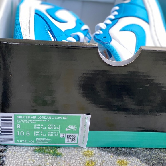 Jordan 1 SB UNC